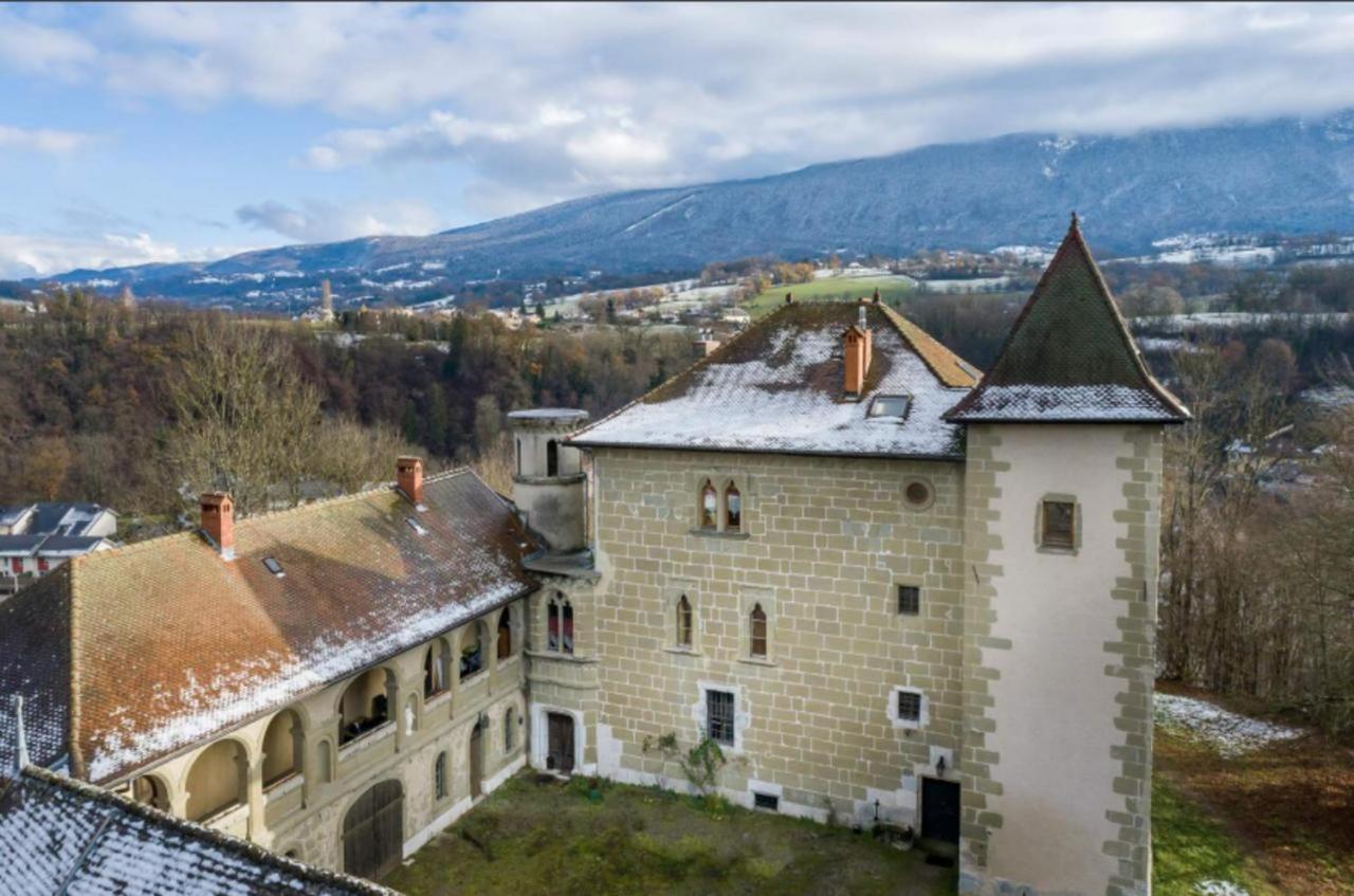 Chateau De Montpon - Grand Logement Lägenhet Saint-Sylvestre  Exteriör bild
