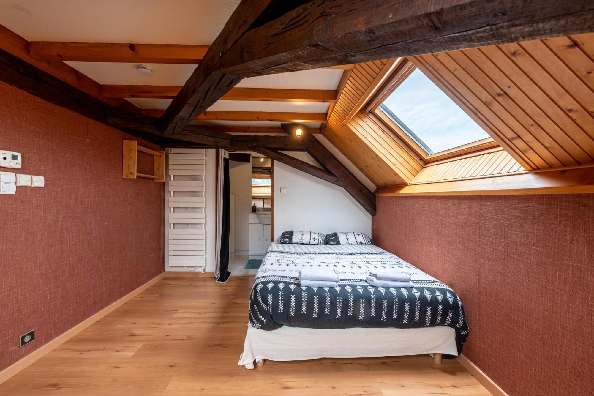 Chateau De Montpon - Grand Logement Lägenhet Saint-Sylvestre  Exteriör bild